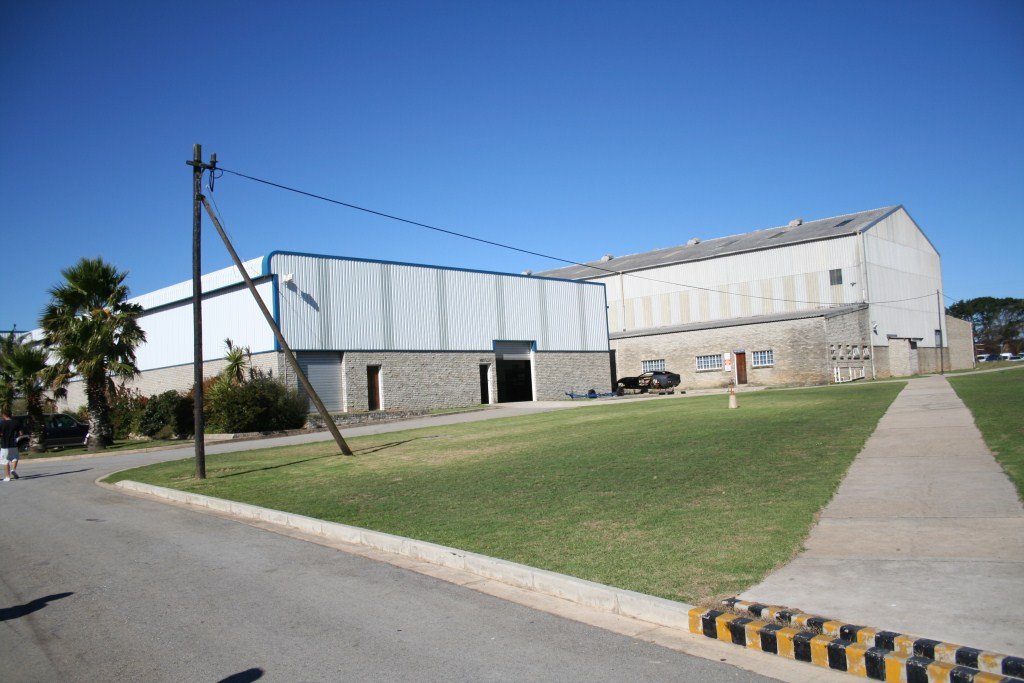 mon_hitech_buildings2.jpg