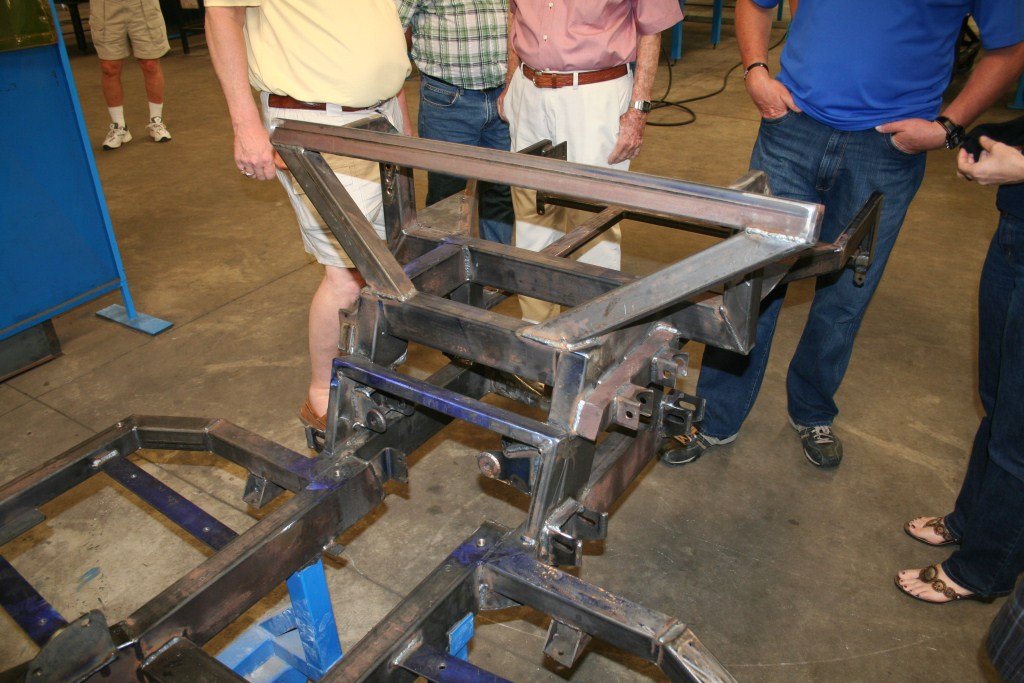 mon_hitech_frameshop_mk3newzfdiffmounts1.jpg