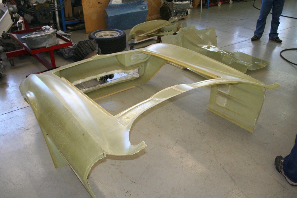 mon_hitech_skunkwerx_grandsport_experimental_frontclip.jpg